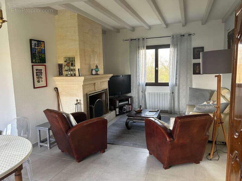 Maison à CUBZAC-LES-PONTS