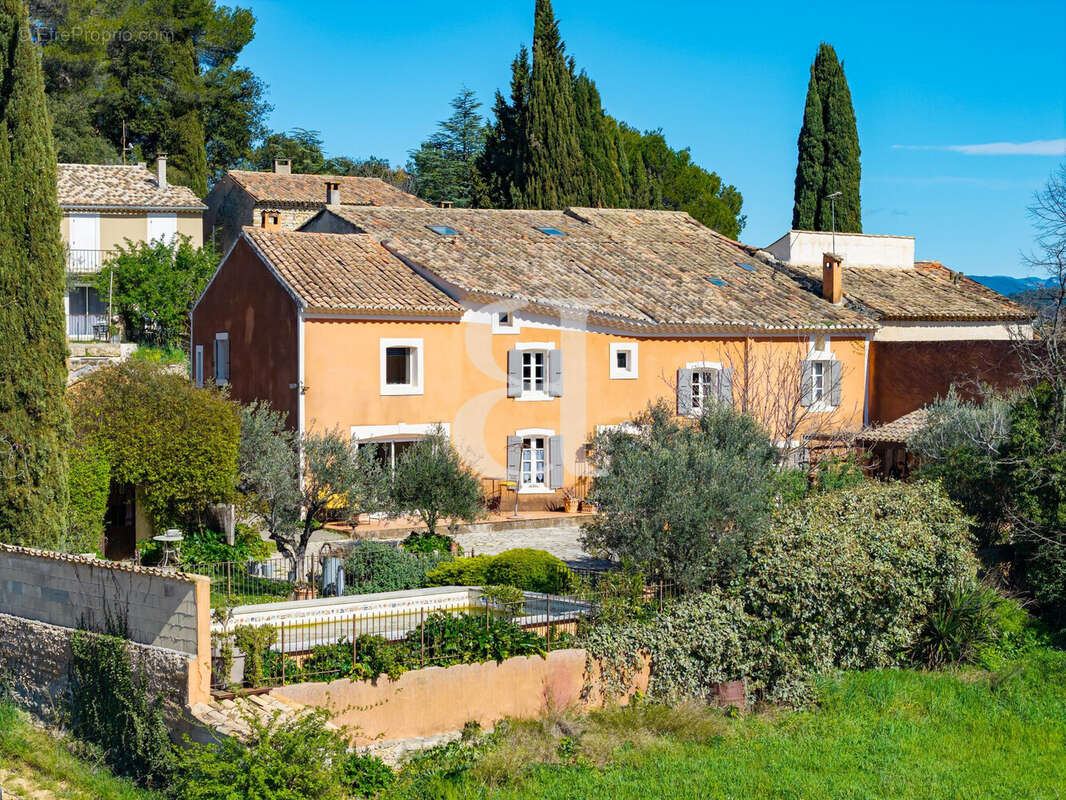 Maison à VAISON-LA-ROMAINE
