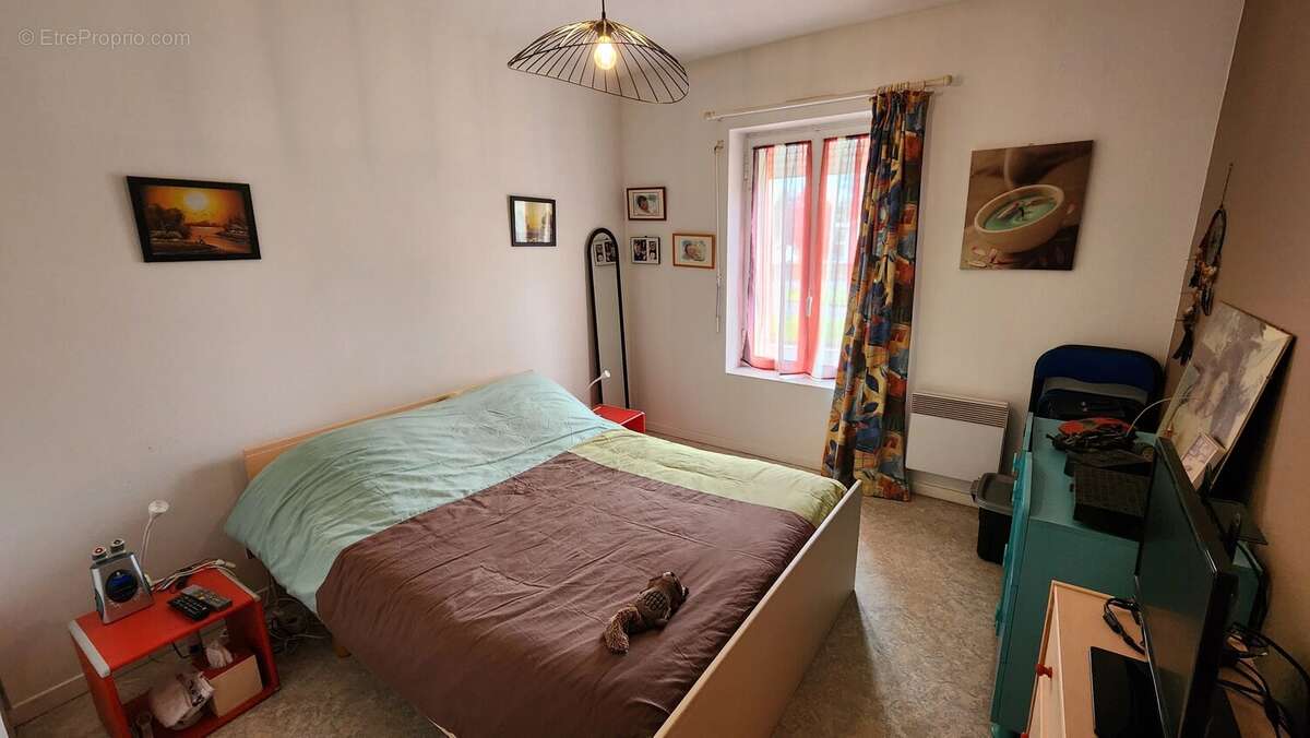 Appartement à NAY