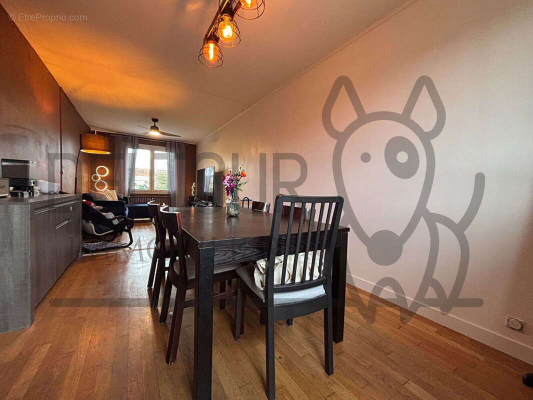 Maison à FAREMOUTIERS