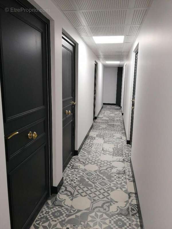   - Appartement à LYON-3E