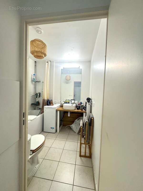 À Vendre – Bel Appartement F2 presque rénové avec une place de parking – Idéal un jeune couples, pour une personne ou Investisse - photo 13
