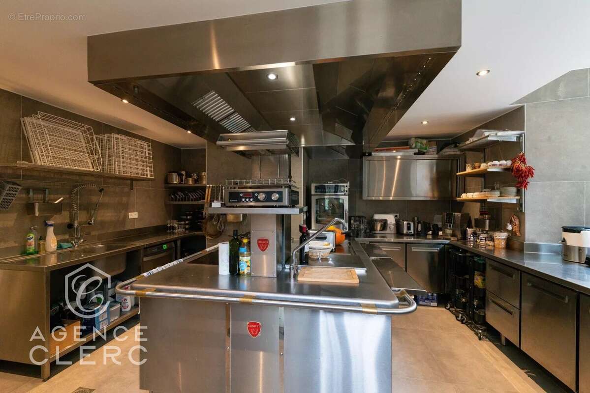 Maison à PERS-JUSSY