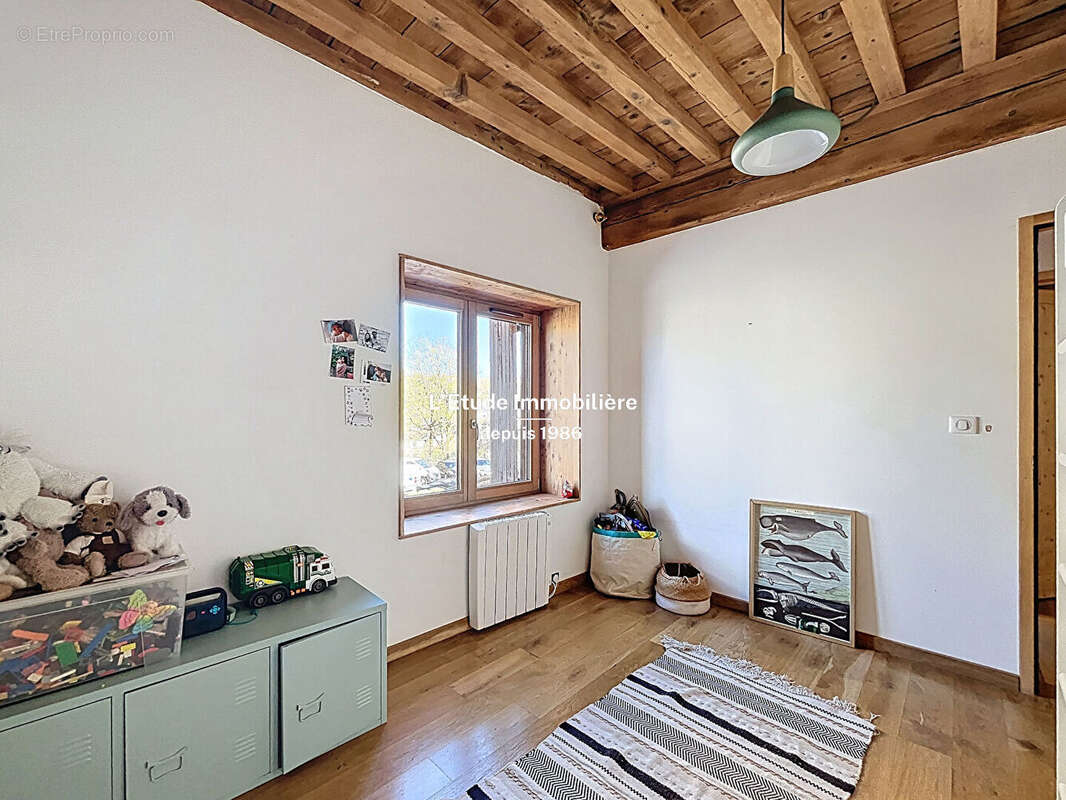 Appartement à LYON-9E