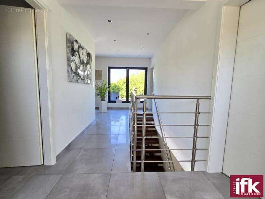 Muntzenheim très belle propriété avec piscine - photo 15