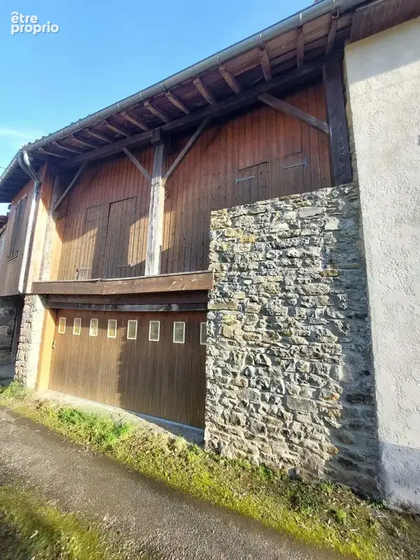 faade grange