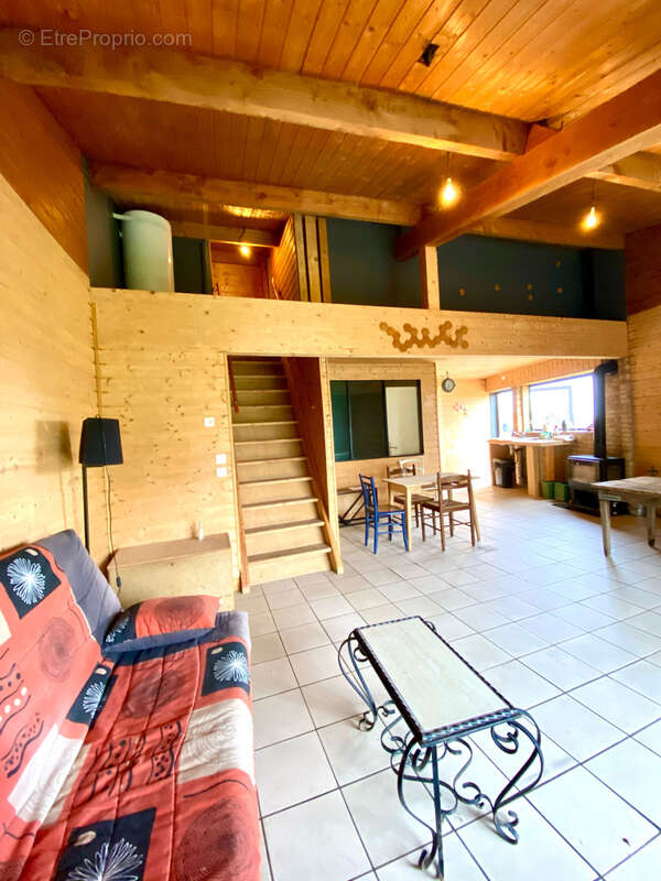 Sous compromis - Maison en pierres 160 m2 dans un environnement préservé avec vue ! - photo 14