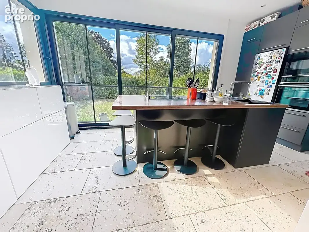 Maison 7 pièces 184 m² à vendre à La Celle-Saint-Cloud (78170) - photo 7