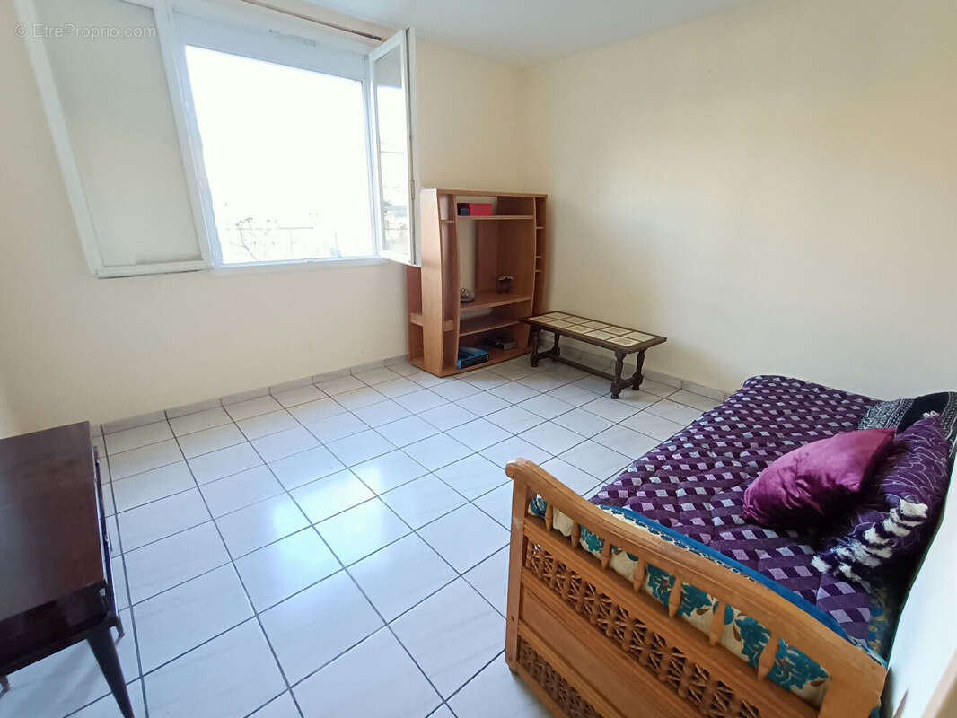 Maison à TONNAY-CHARENTE