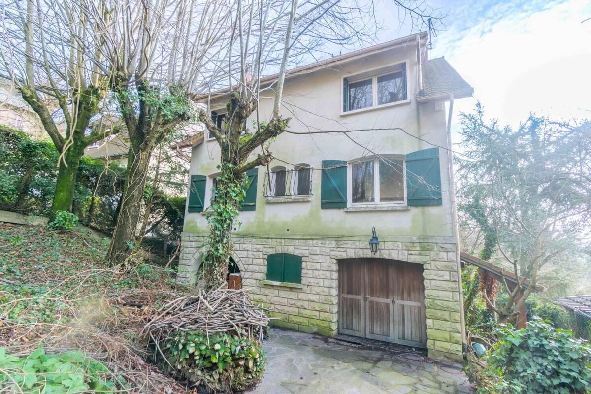 Maison à MONTMORENCY