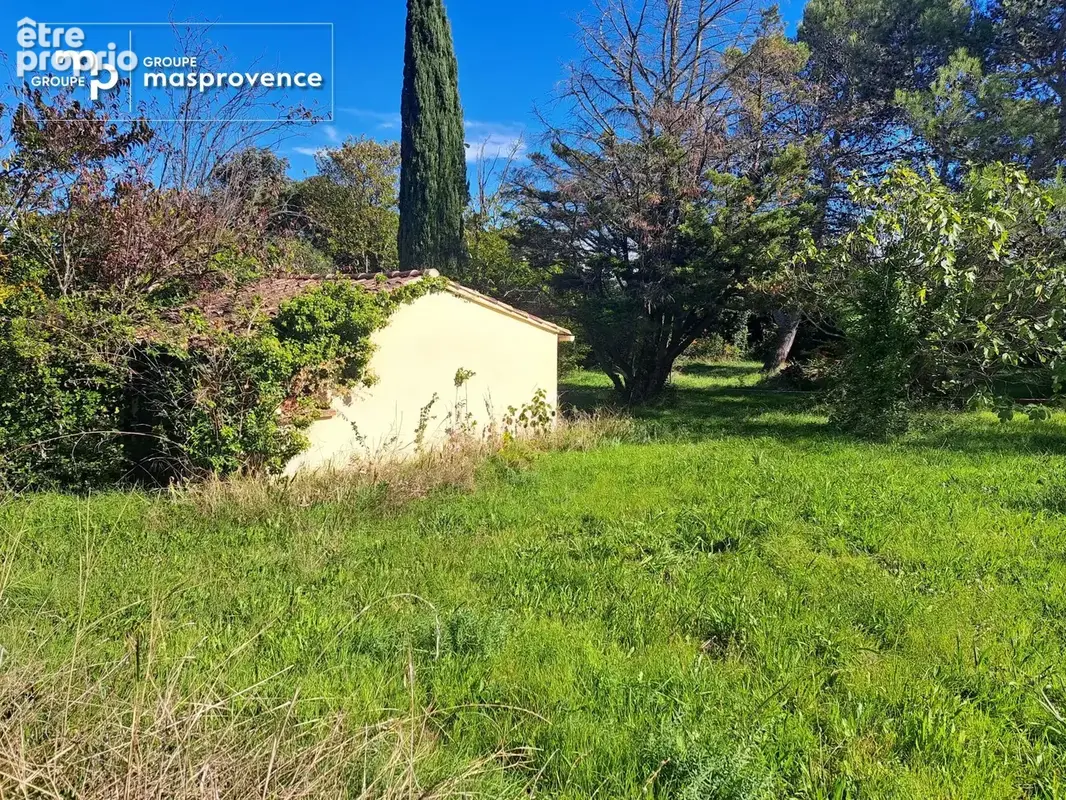 Terrain à bâtir de 850 m² à SAINT-LAURENT-DES-ARBRES (30) - photo 3