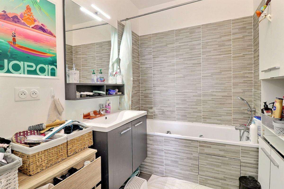 Appartement à EPINAY-SUR-ORGE