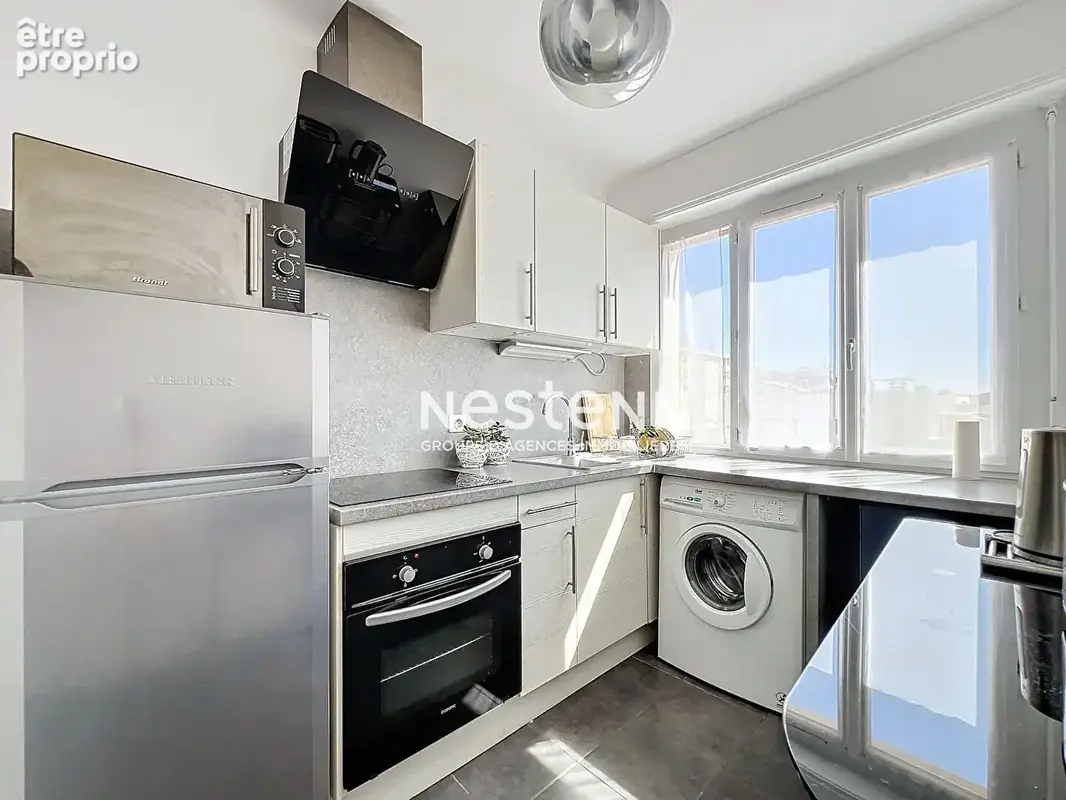 Golfe Juan - 2P - 48m² - Proche mer - Balcon - Refait à neuf - Sud - Cave - photo 4