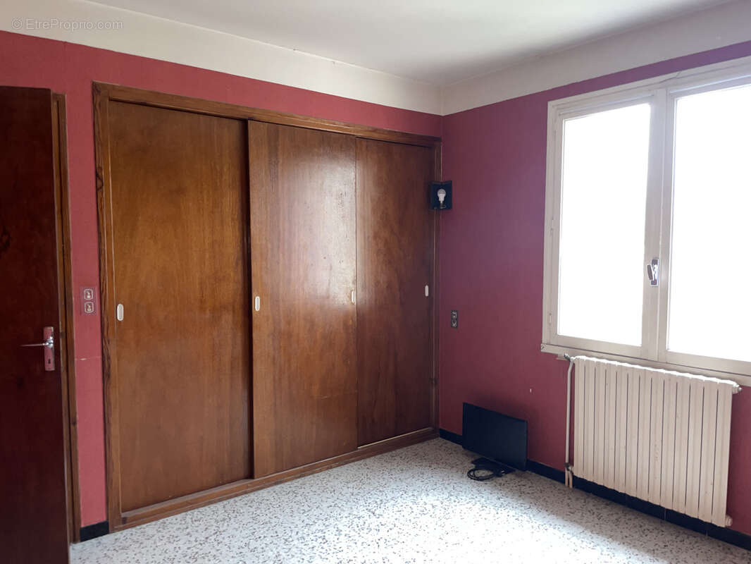 Grande maison avec 6 chambres à rénover - photo 15