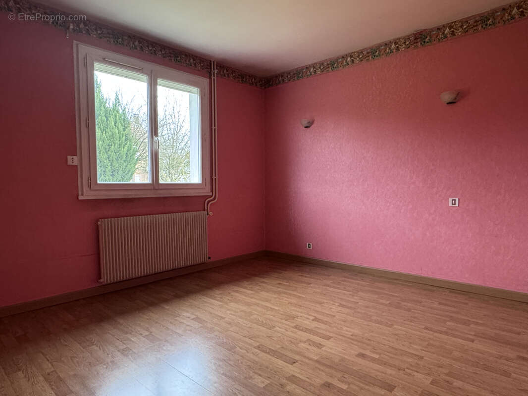 Maison à CHAMBEUGLE