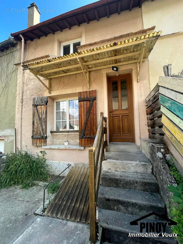 Maison à VOULX