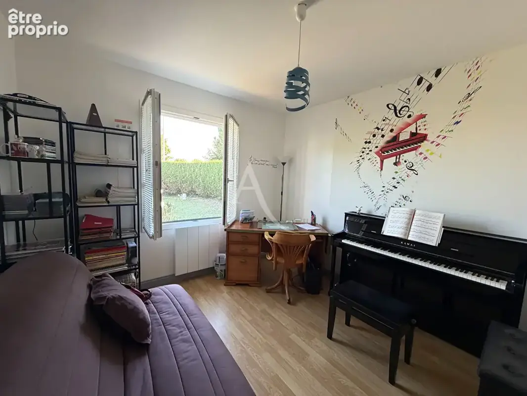 Maison 3 chambres avec véranda, garage, atelier et beau jardin - photo 10