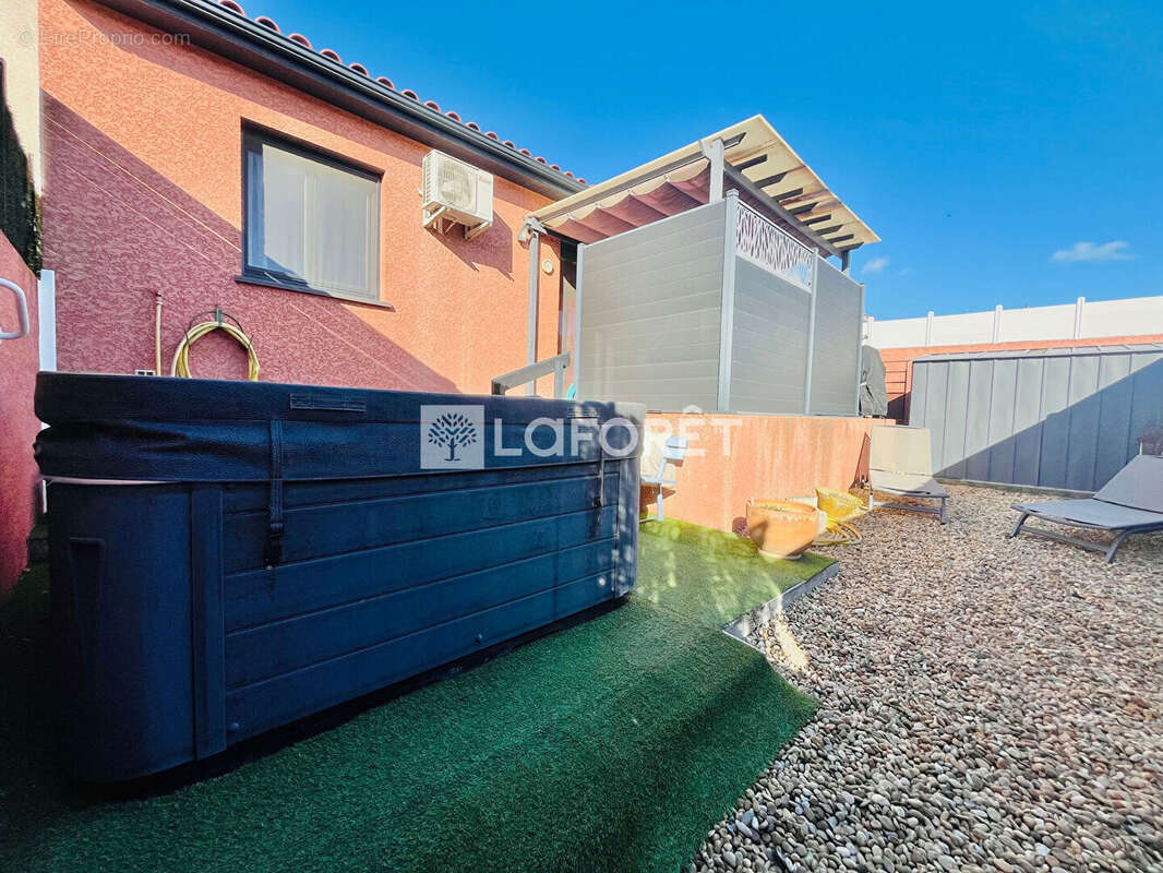 Maison à LATOUR-BAS-ELNE