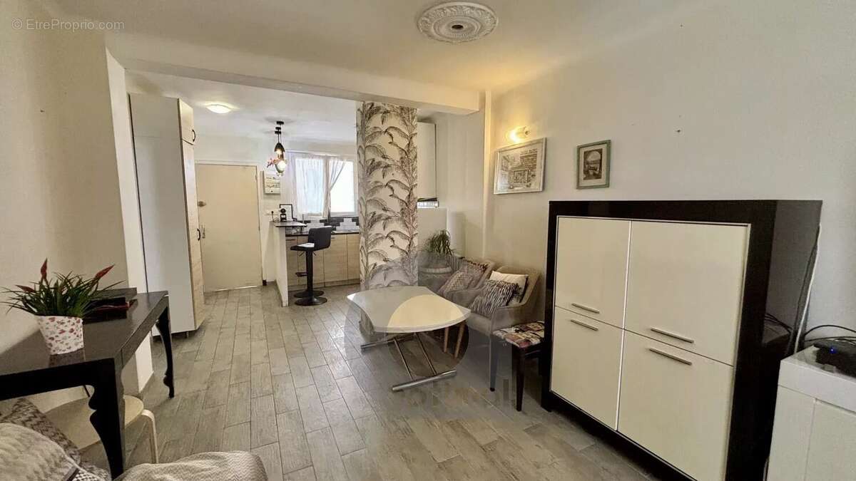 Appartement à MENTON