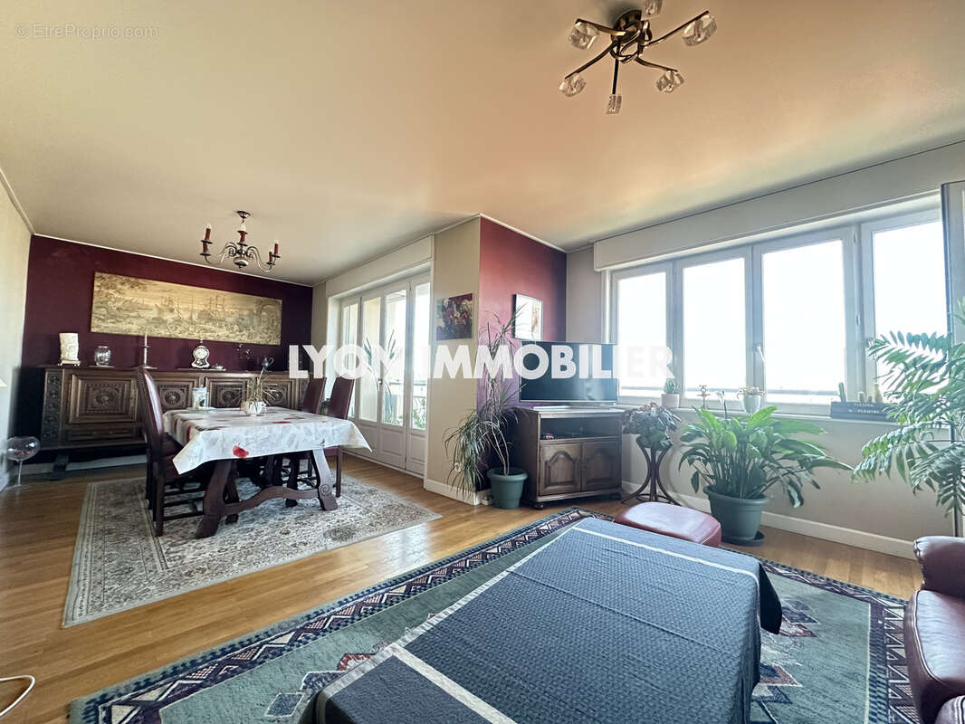 Appartement à LYON-3E