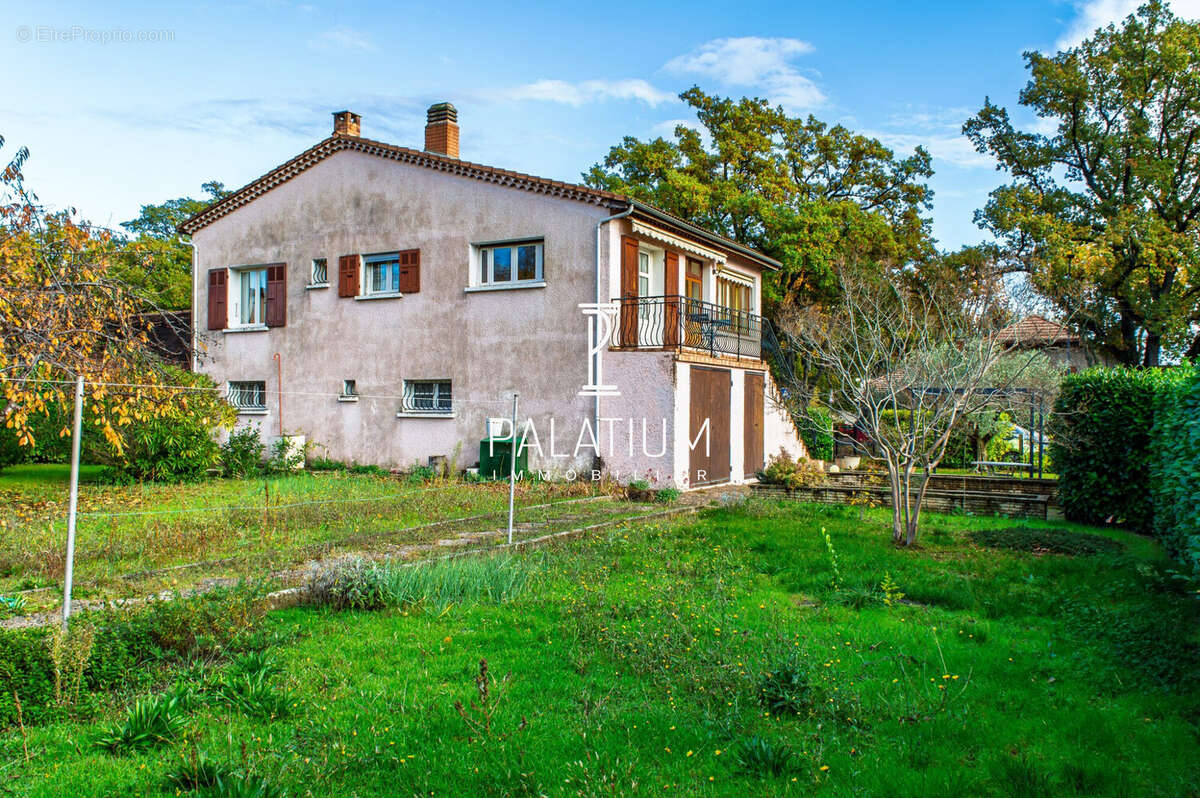 Maison à CHATEAU-ARNOUX-SAINT-AUBAN