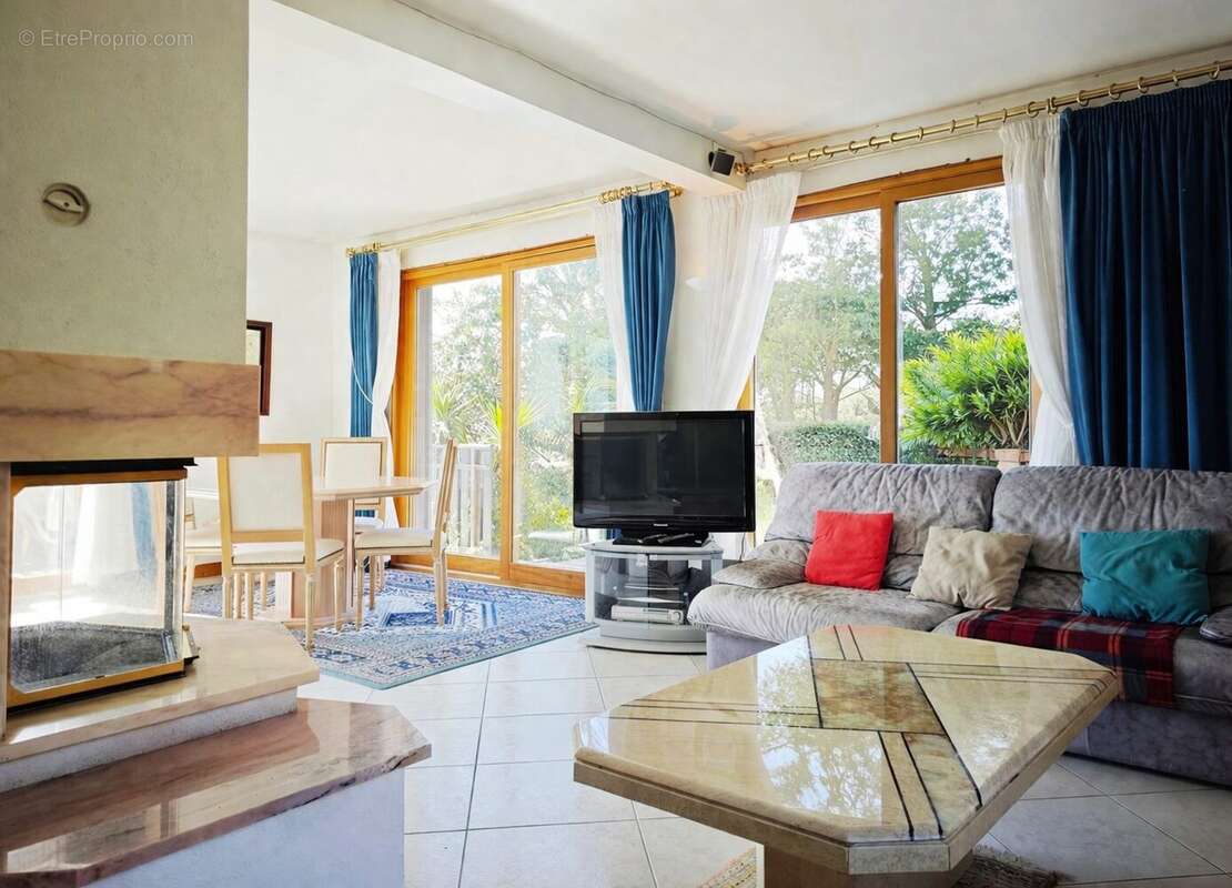 Maison 123 m² à Saint-Jean-De-Gonville  - photo 4