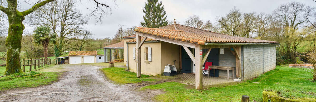 Maison à LA VERRIE