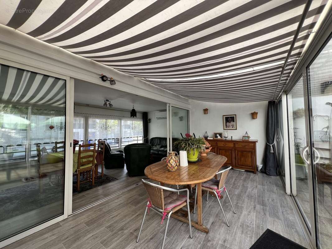 Appartement 99 m² à Tours  - photo 9