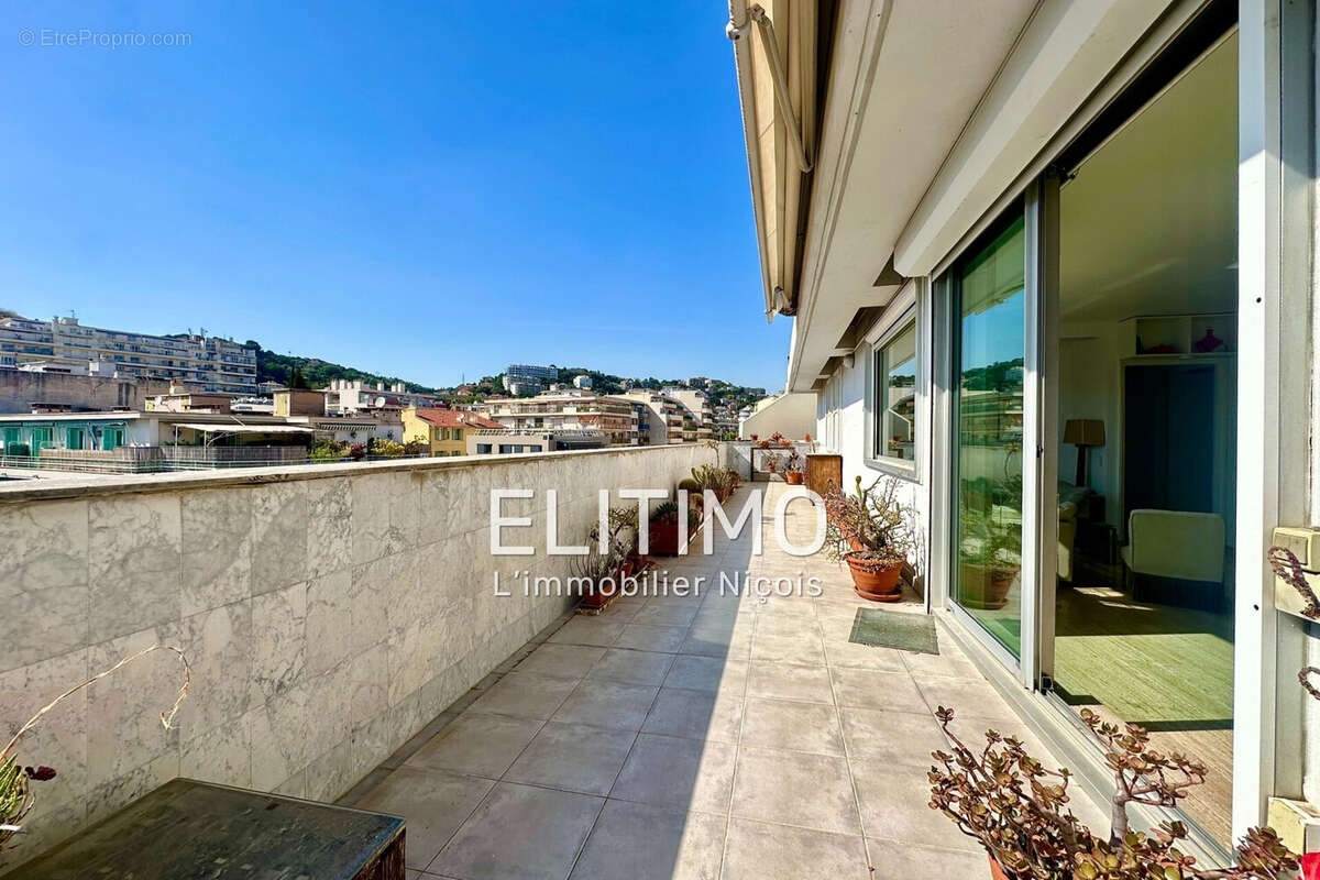 Appartement à NICE