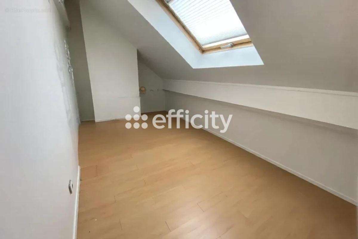 Maison à NOISY-LE-GRAND