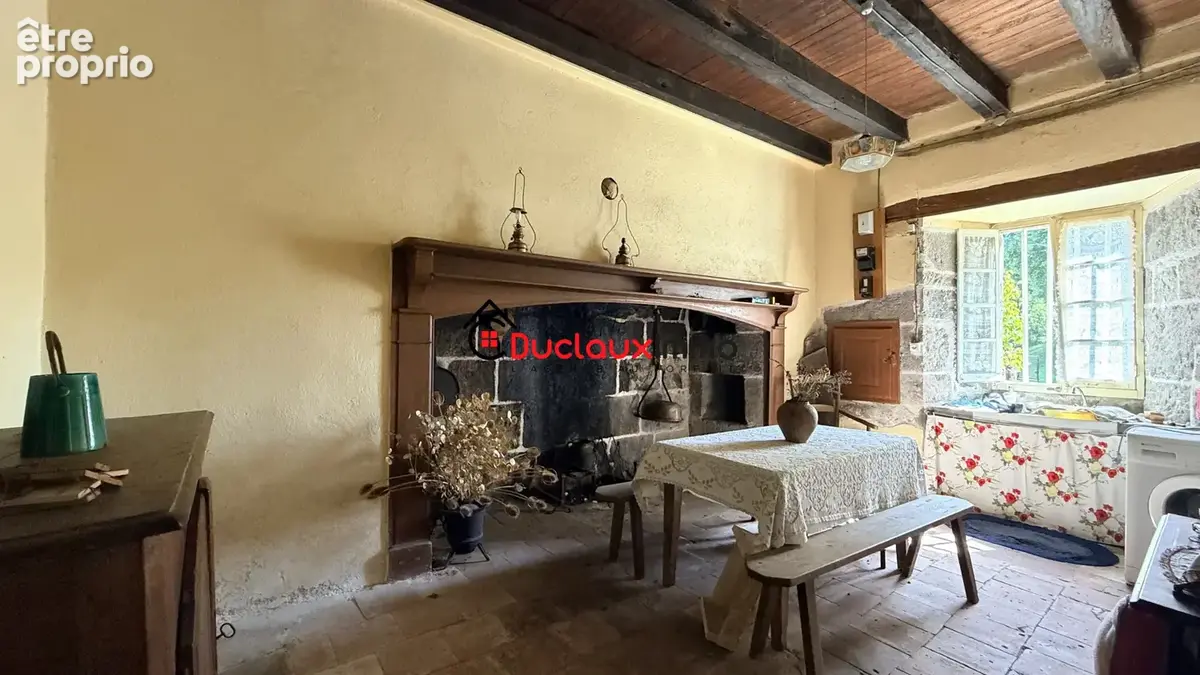 Maison auvergnate en pierre avec grange - photo 4