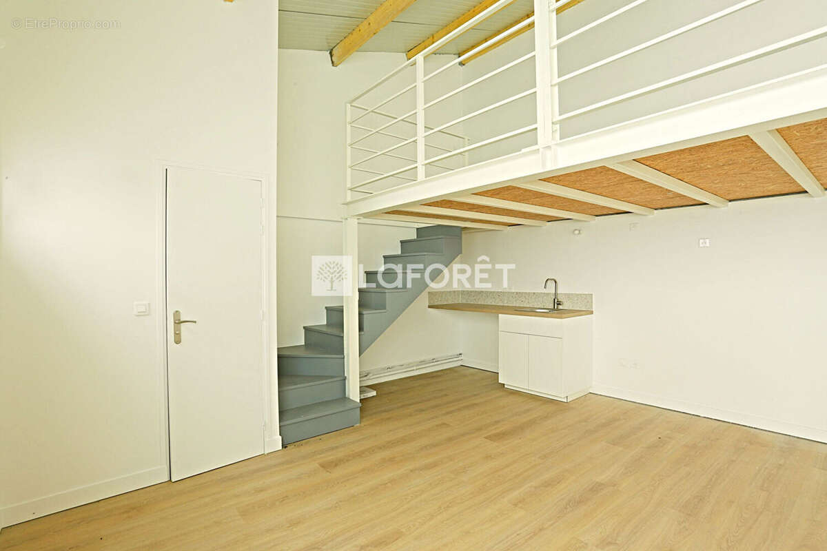 Commerce à MONTROUGE