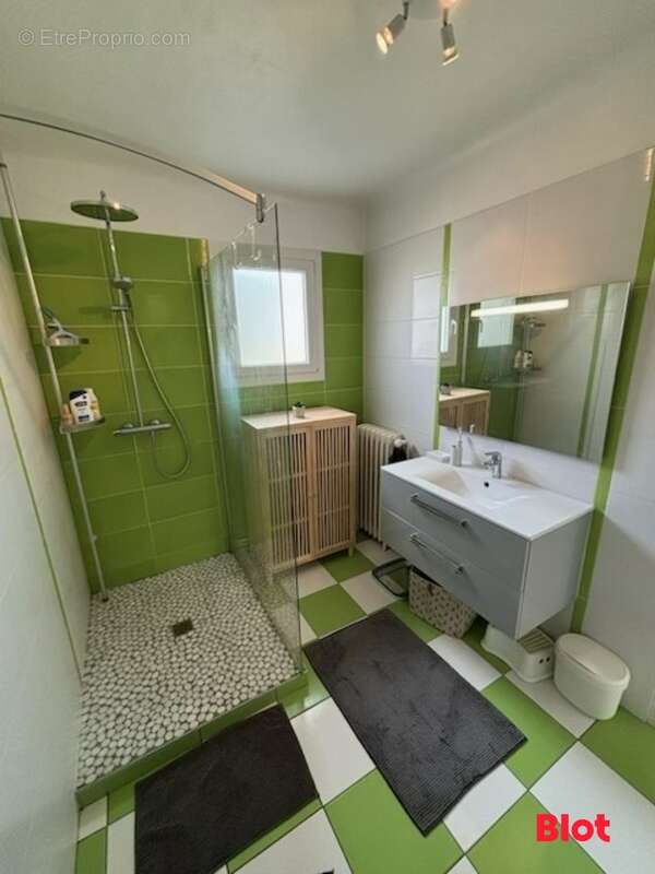 Maison 102 m² à Reze  - photo 6