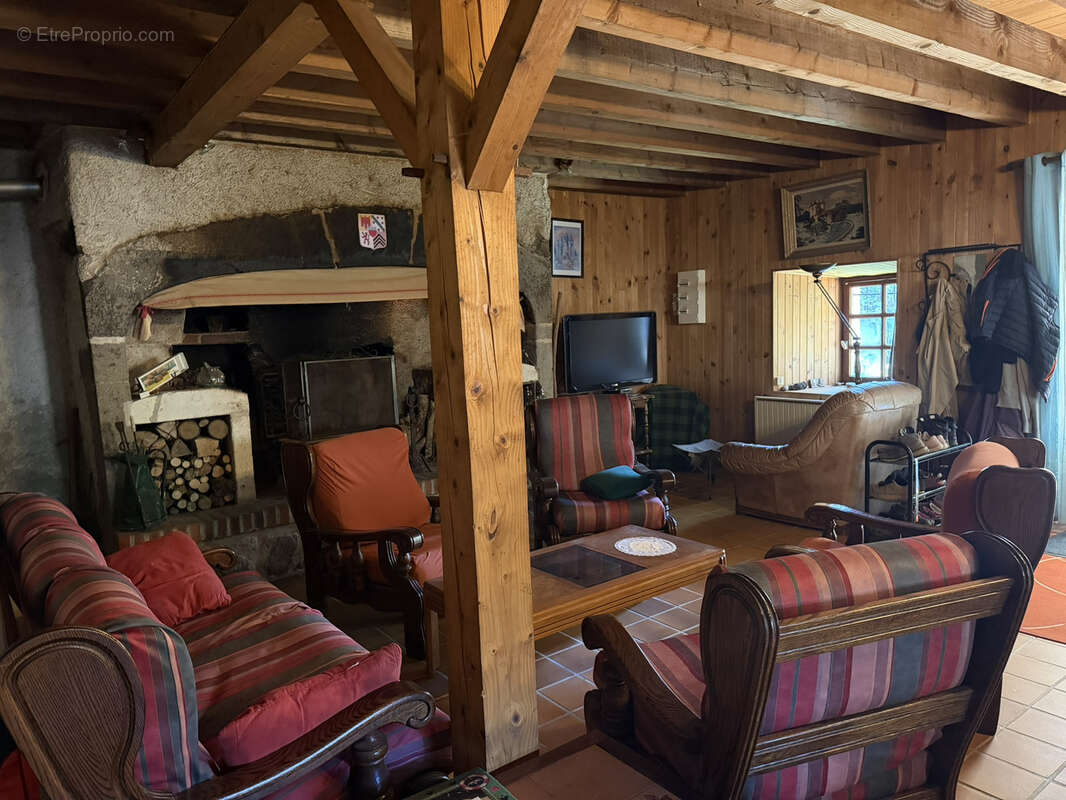 Maison en Pierre 4 Chambres avec Jardin - photo 11