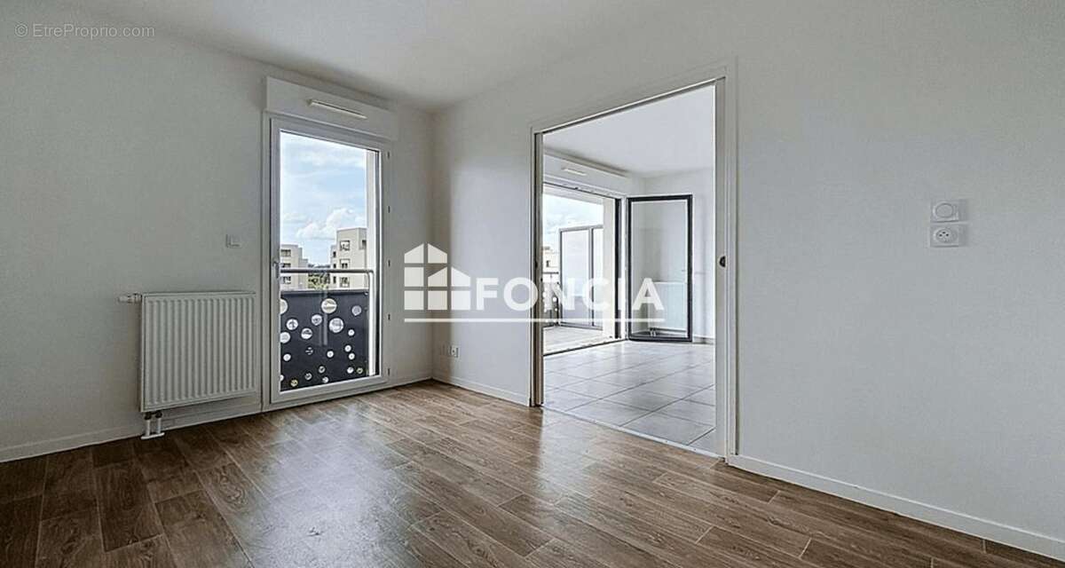 Appartement à COLOMBELLES