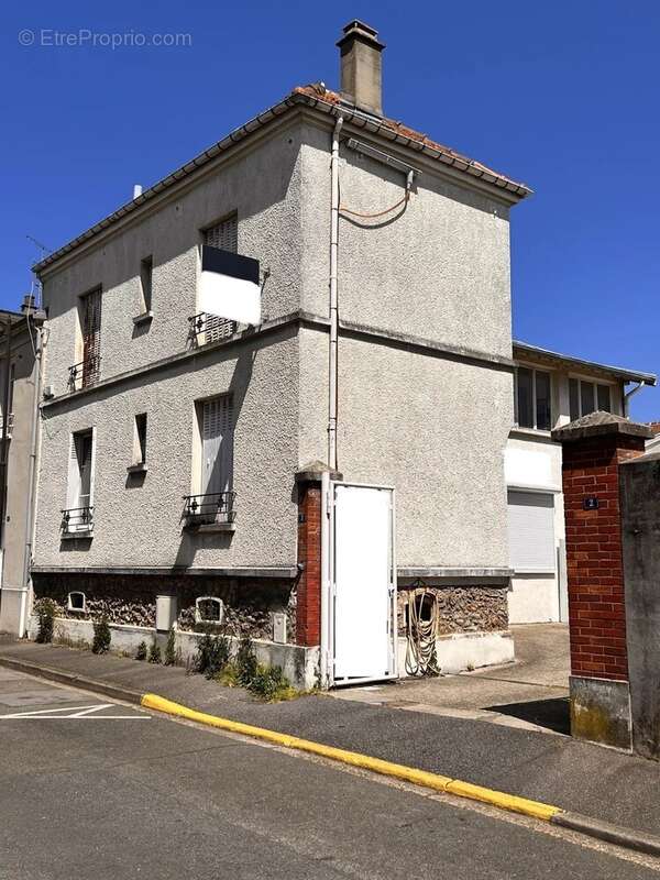 Maison à ROCQUENCOURT