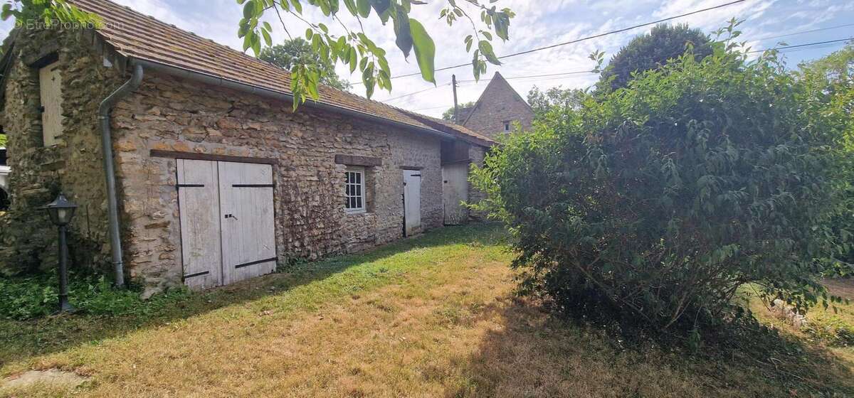 Maison 164 m² à Pacy-Sur-Eure  - photo 3