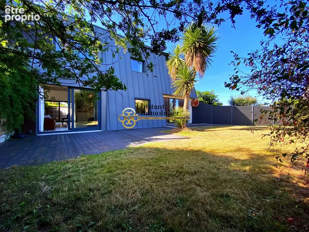 Photo Maison à Saint-Quay-Perros au prix de 333 000€