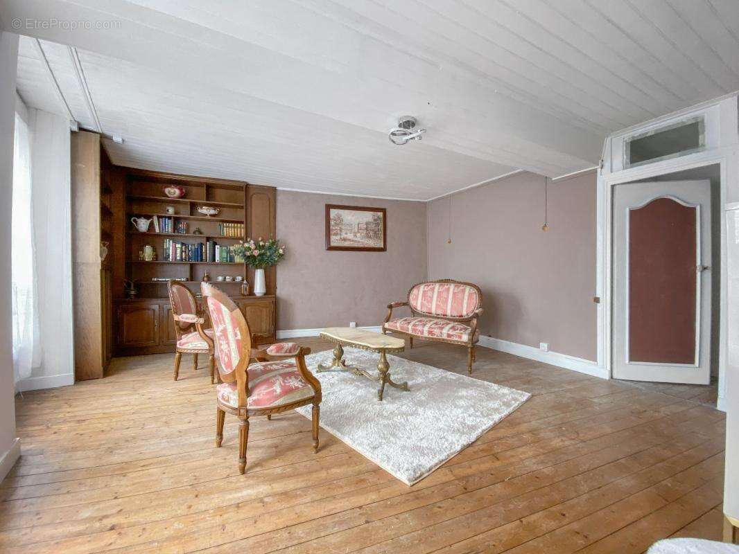 Appartement à GORRON