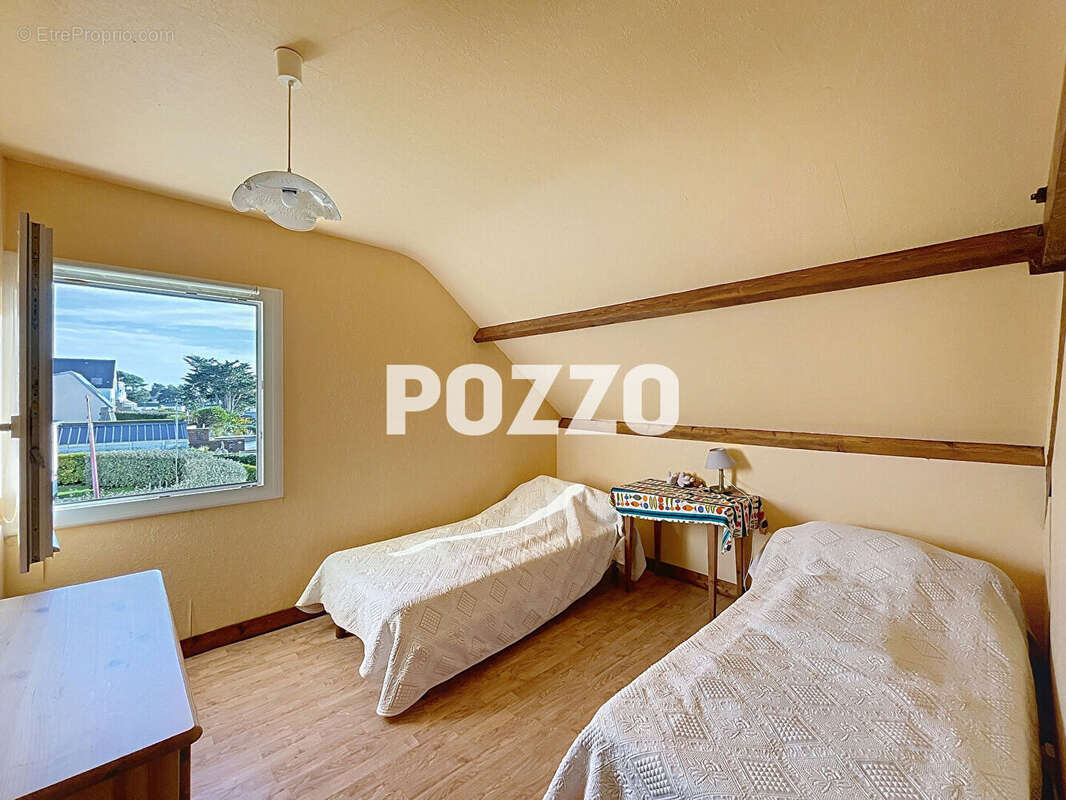 Saint jean le thomas :  vue mer, vue mont, villa 144 m2 au calme, jardin, preau, garage - photo 12