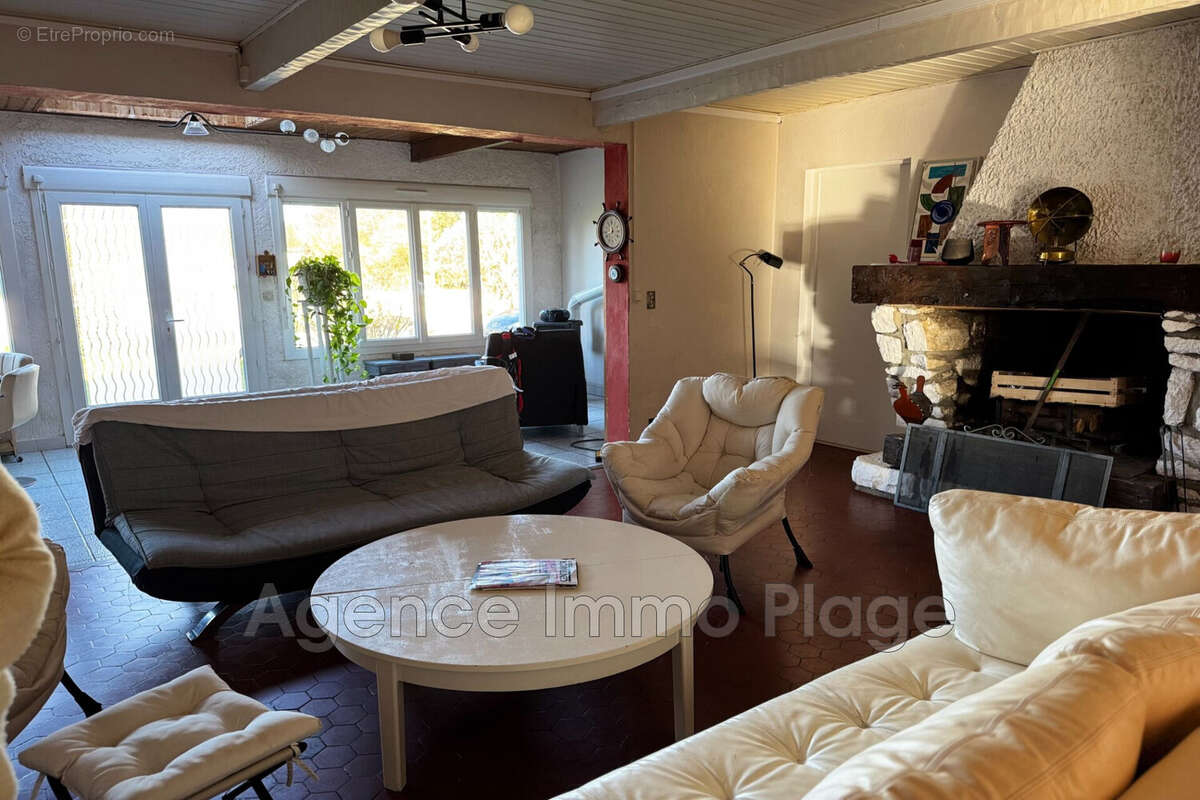 Maison à SAINT-VIVIEN-DE-MEDOC