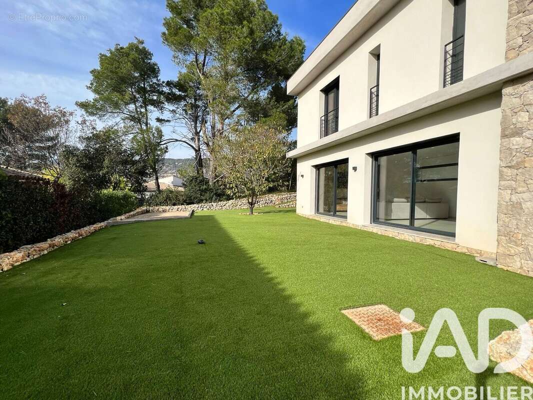 Photo 3 - Maison à PEYMEINADE