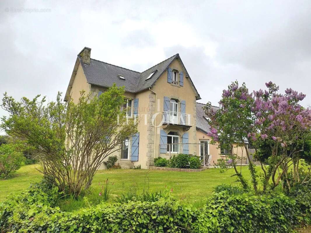 Maison à TREBEURDEN