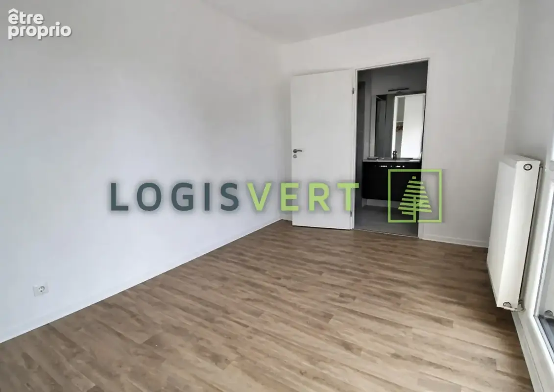 Appartement 4 pièces 71 m² à vendre à Massy (91300) - photo 2