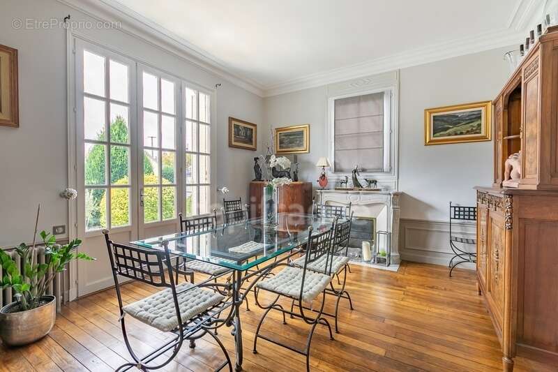 Maison à SOISSONS