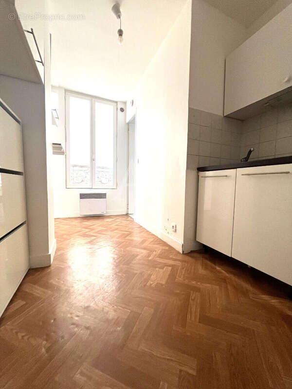 Appartement à PARIS-20E