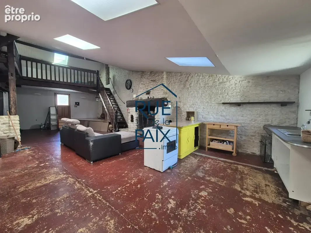 Maison 2 pièces 178 m² à vendre à Pouant (86200) - photo 4