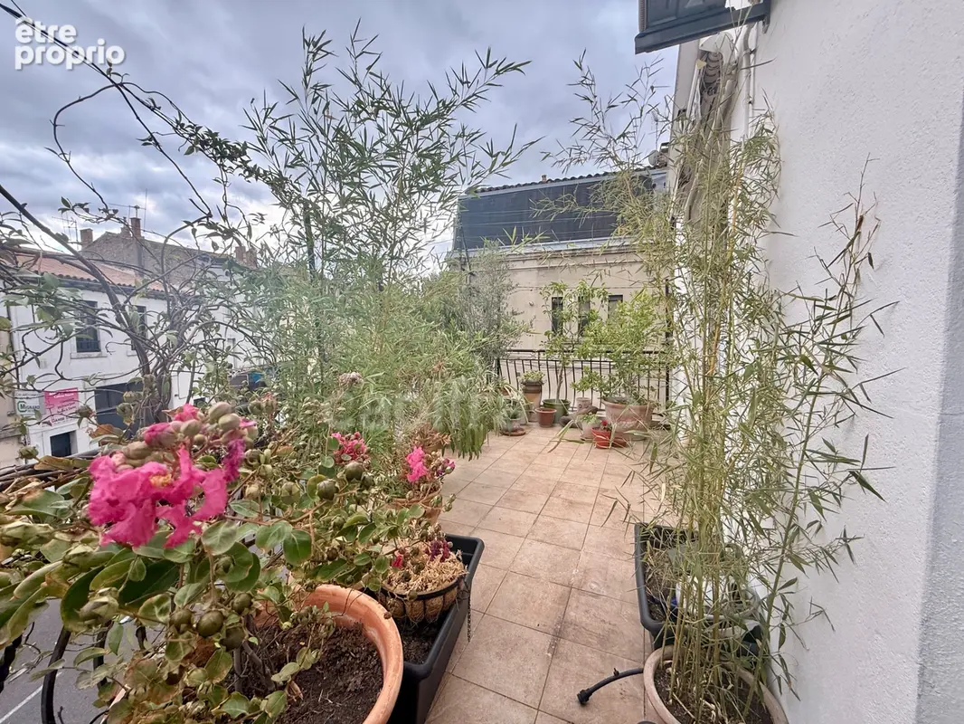 Magnifique T4 centre-ville de Carcassonne 140m2 habitables, 3 chambres une place de parking - photo 8