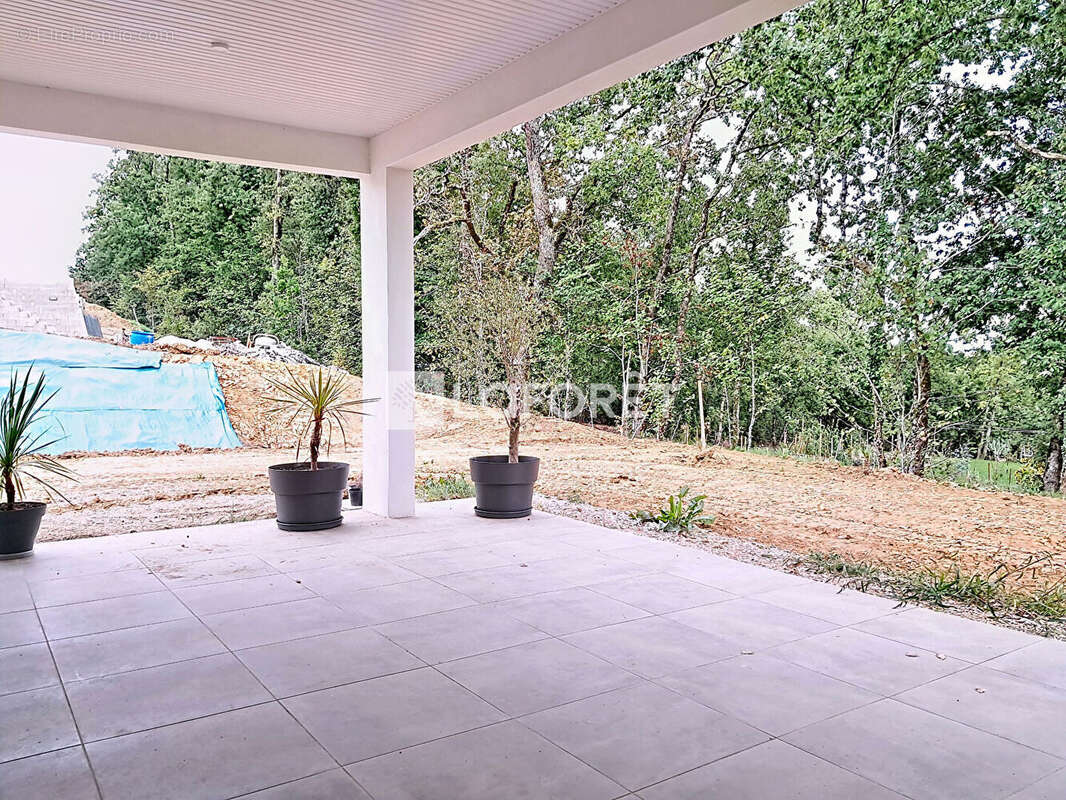 Maison à MONCLAR-DE-QUERCY