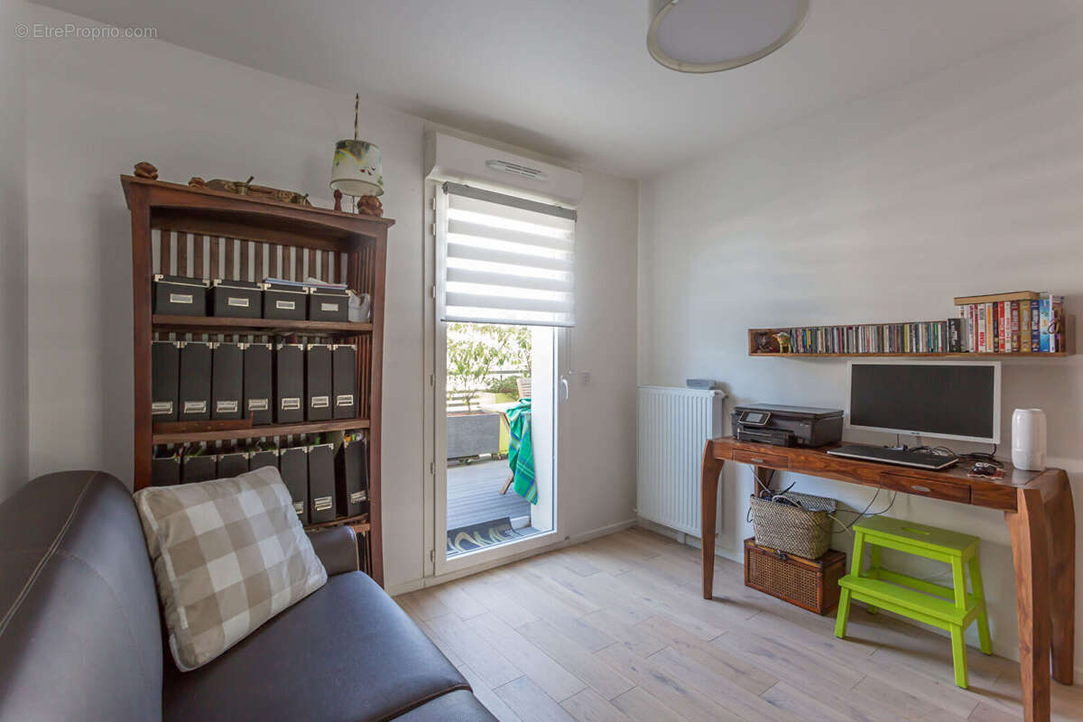 Appartement à CORBEIL-ESSONNES